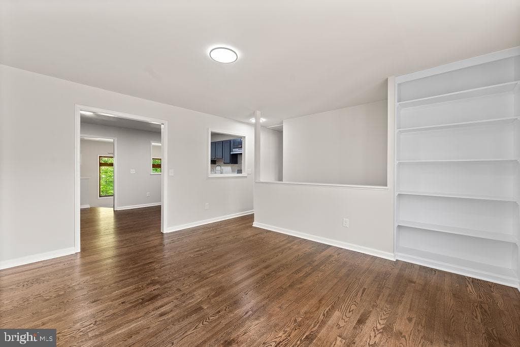 15213 Calexico Lane photo 14