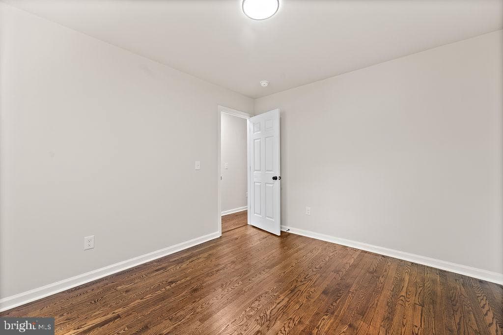 15213 Calexico Lane photo 31
