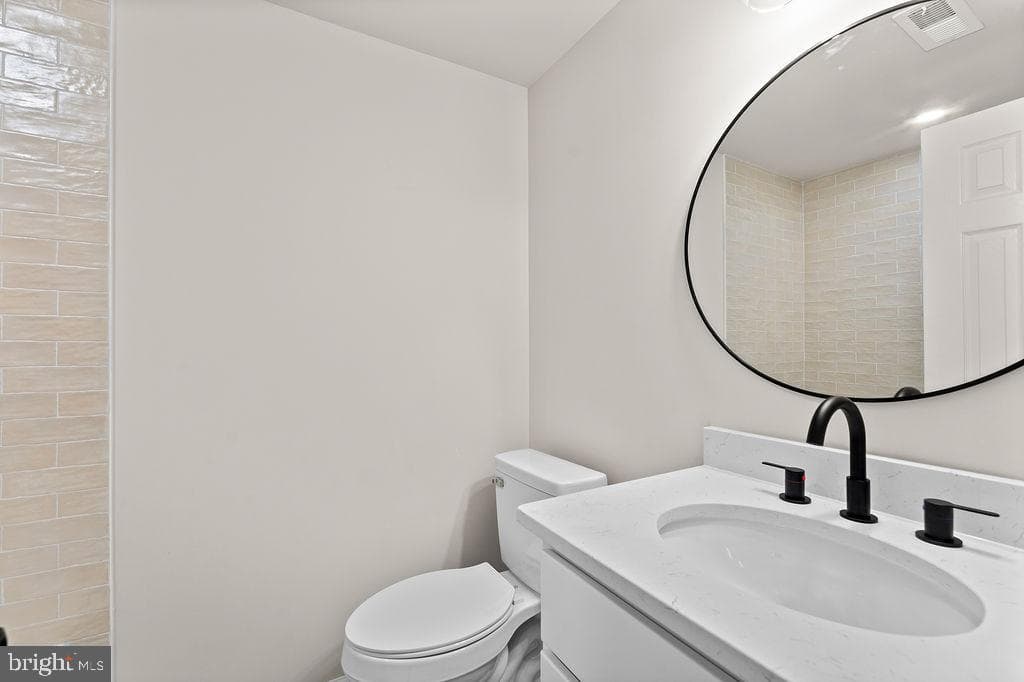 15213 Calexico Lane photo 5