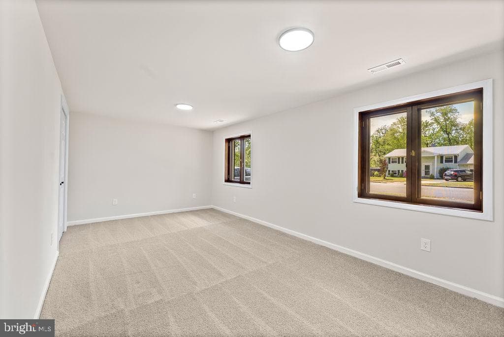 15213 Calexico Lane photo 7