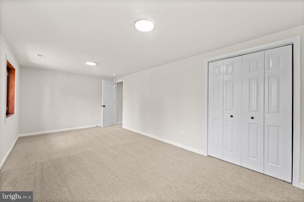 15213 Calexico Lane photo 8