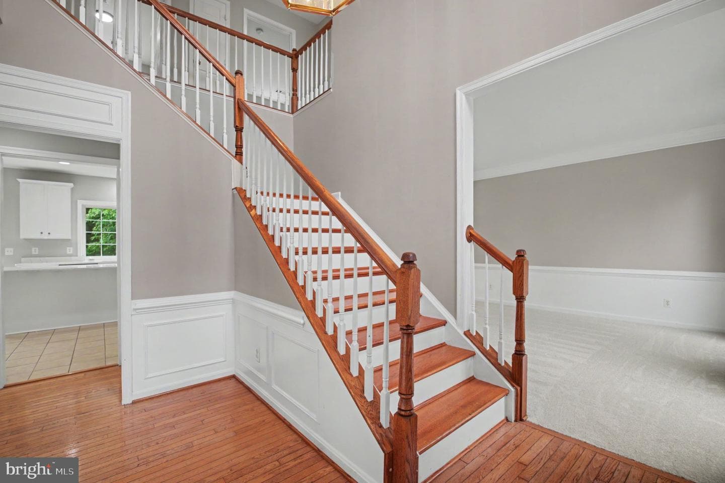 15082 Stepping Stone Drive photo 4