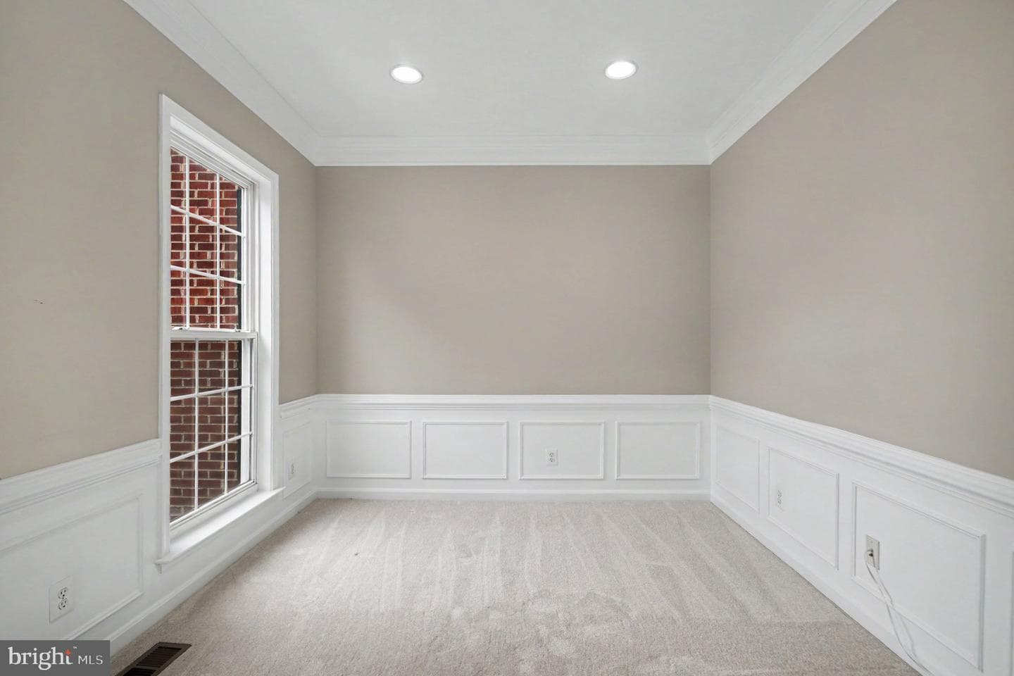 15082 Stepping Stone Drive photo 5