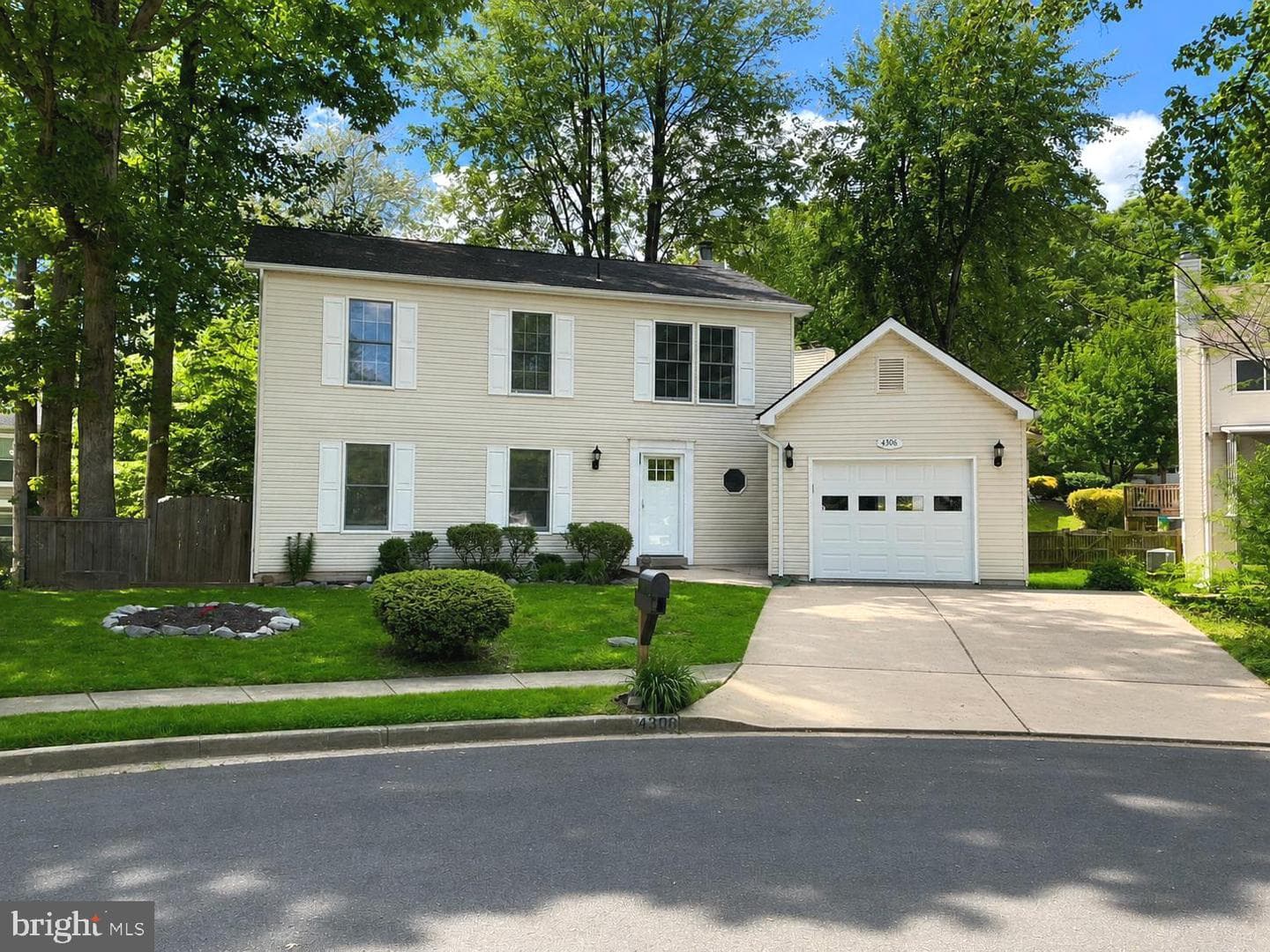 4306 Candlestick Court, Dumfries