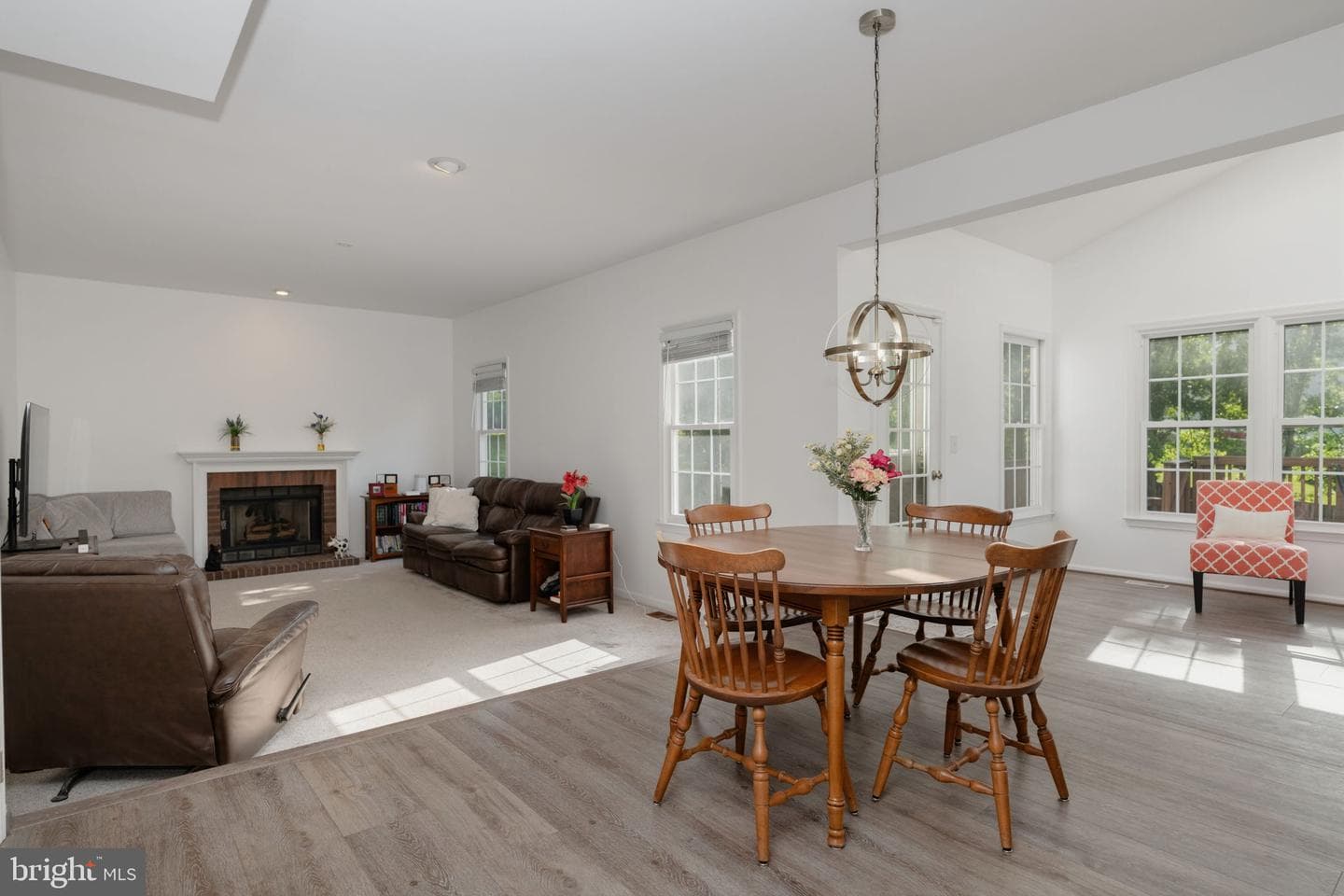 2052 Jennings Street photo 11