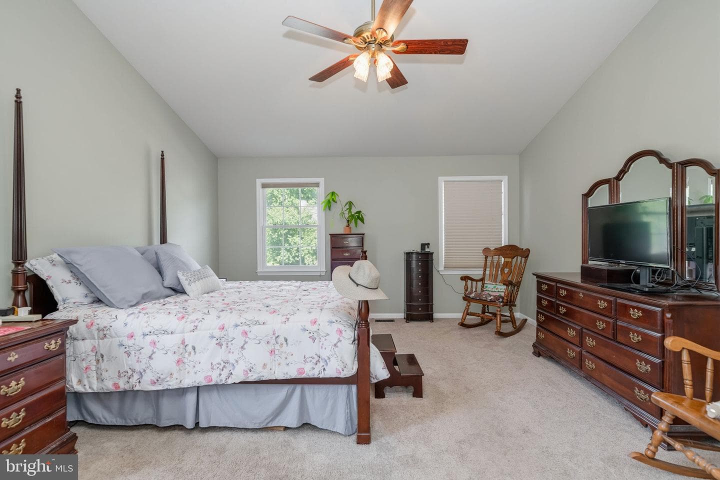 2052 Jennings Street photo 18