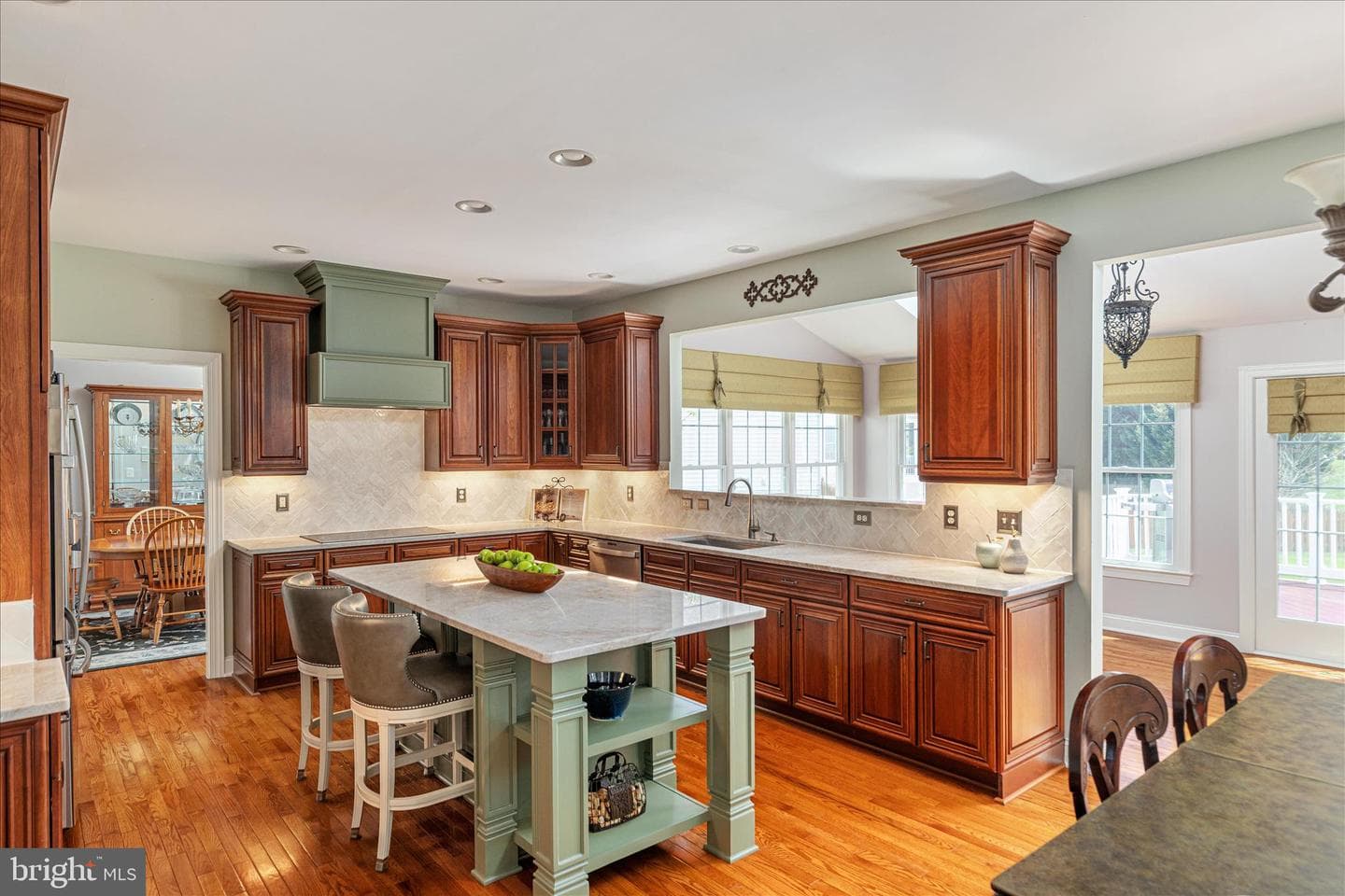 5393 Emmys Mill Court photo 14