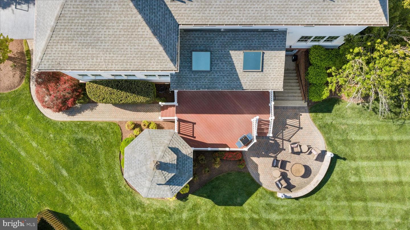 5393 Emmys Mill Court photo 71