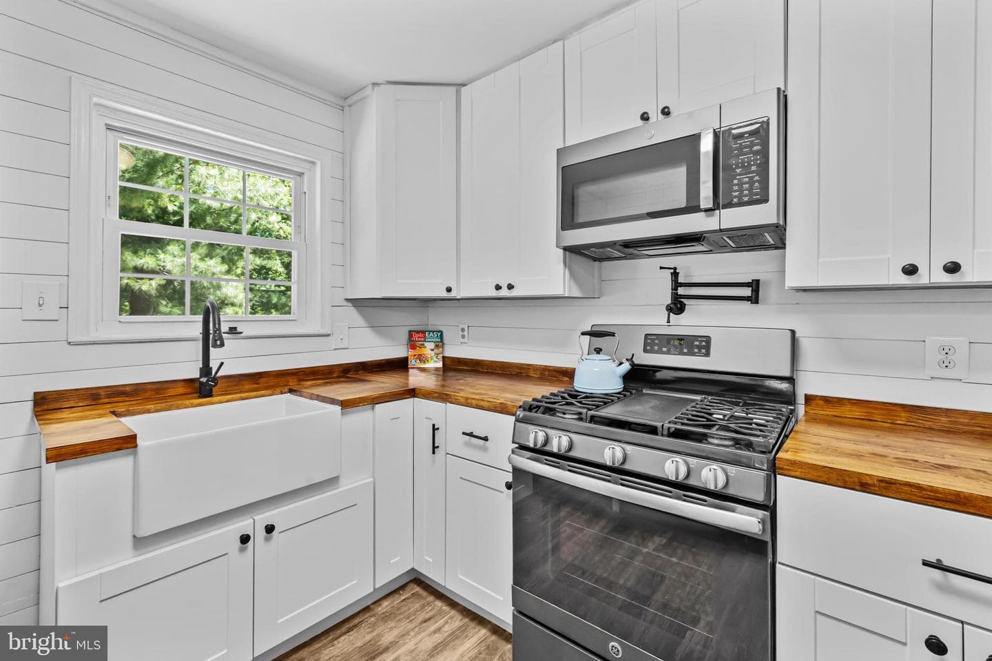 5544 Spangler Lane photo 17