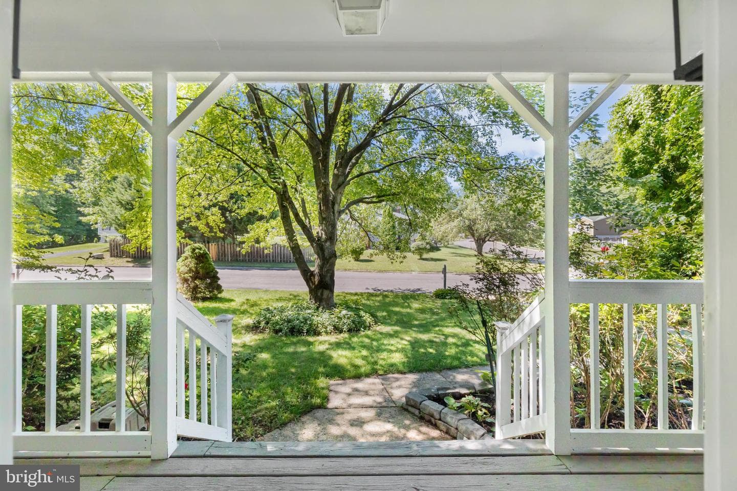 5544 Spangler Lane photo 3
