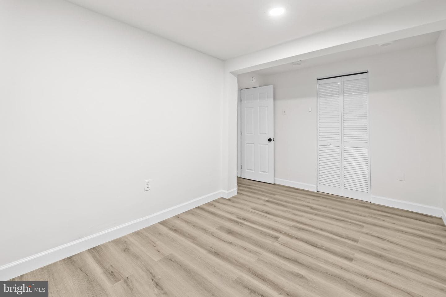 5544 Spangler Lane photo 43