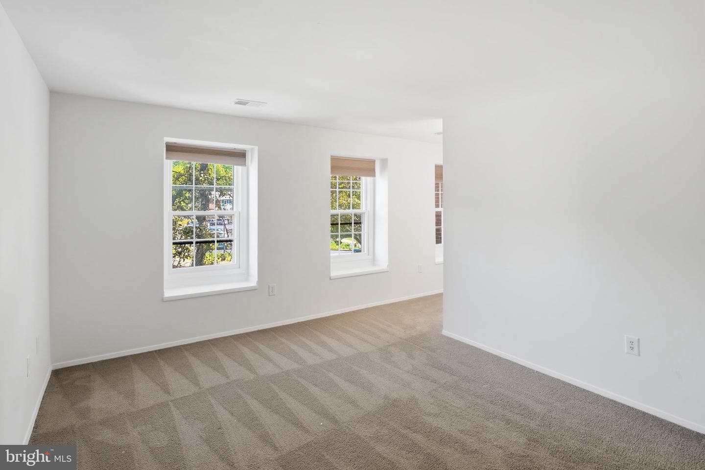 12800 Tumbling Brook Lane photo 19