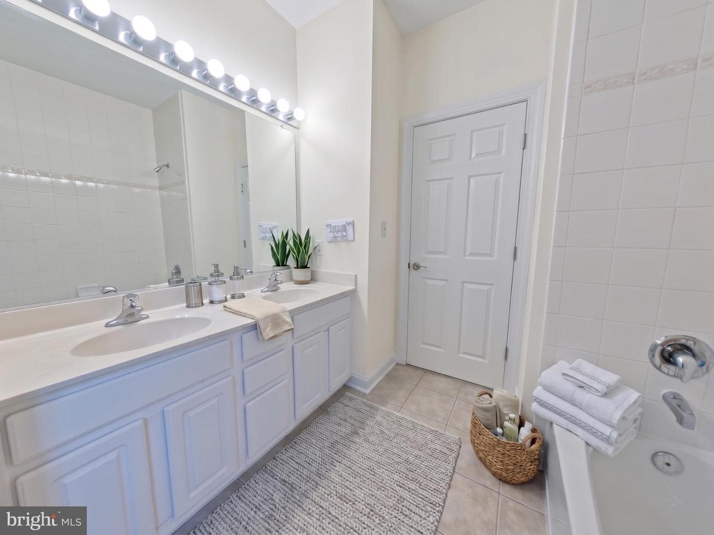 2574 Transom Place photo 20