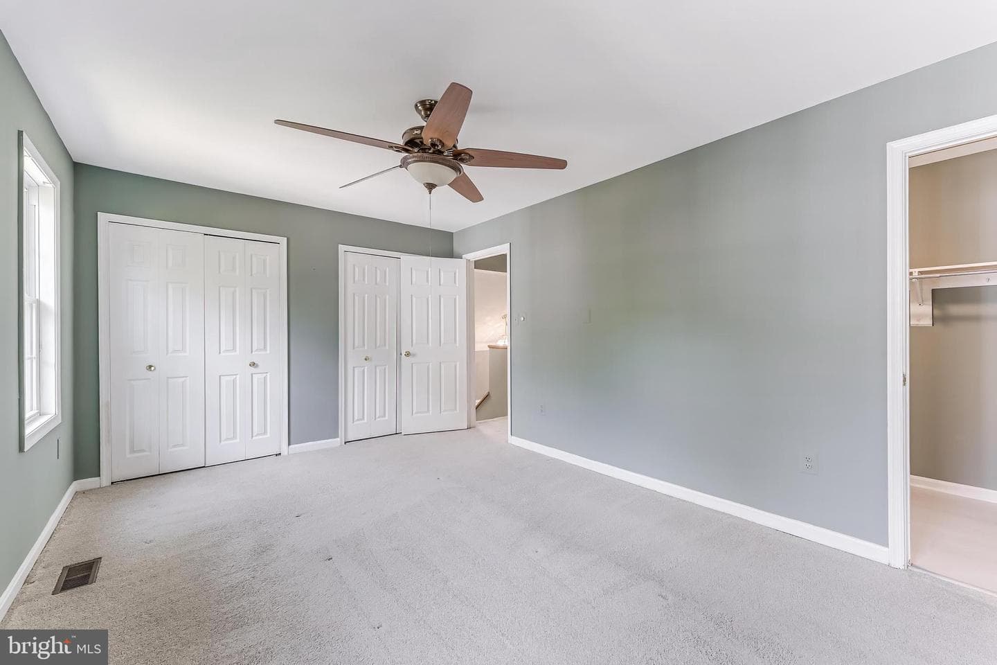 15045 Holleyside Drive photo 31