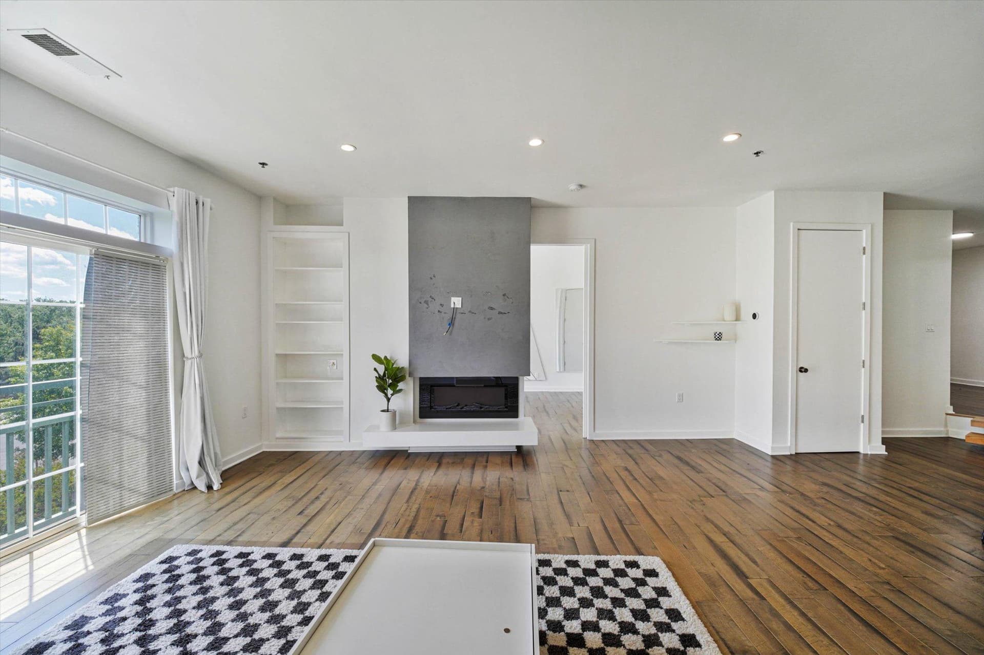 820 Belmont Bay Drive #303 photo 28