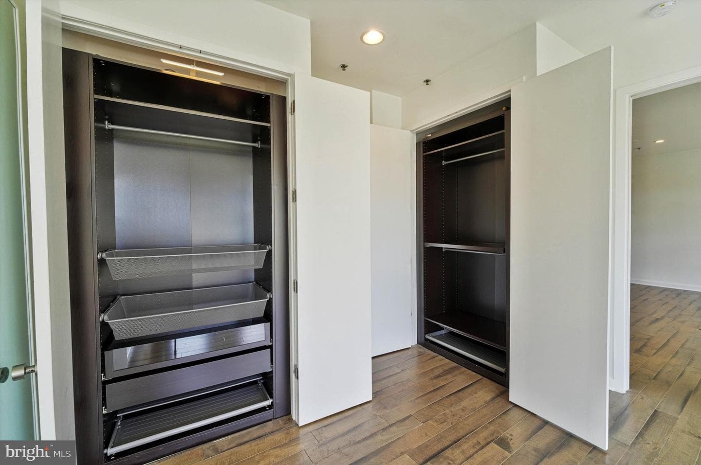 820 Belmont Bay Drive #303 photo 41