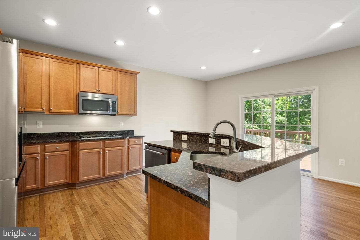 5484 Amberview Court photo 17