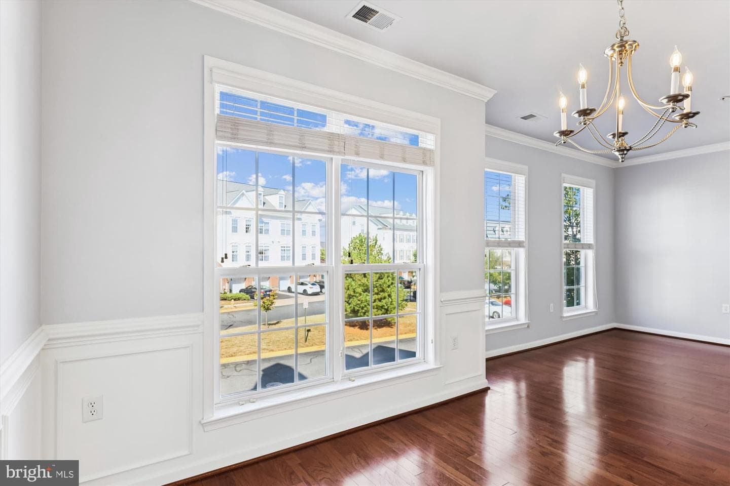 6821 Hampton Bay Lane photo 10