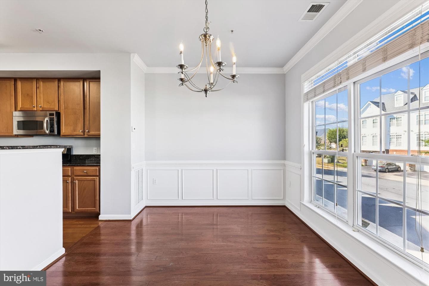 6821 Hampton Bay Lane photo 11