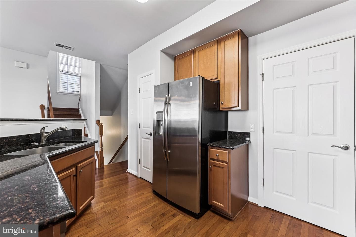 6821 Hampton Bay Lane photo 13