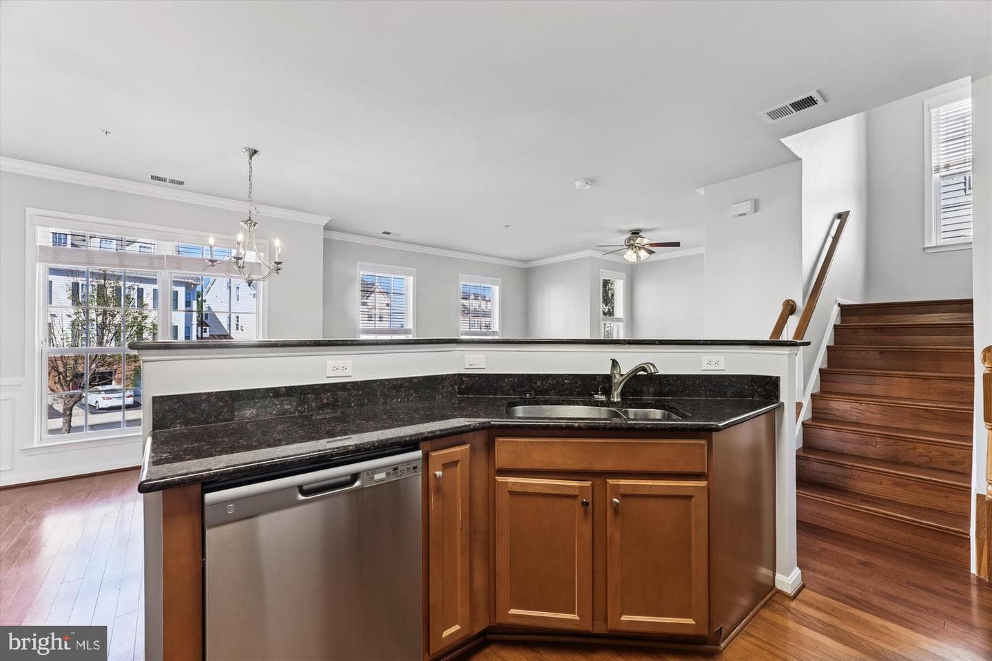 6821 Hampton Bay Lane photo 16