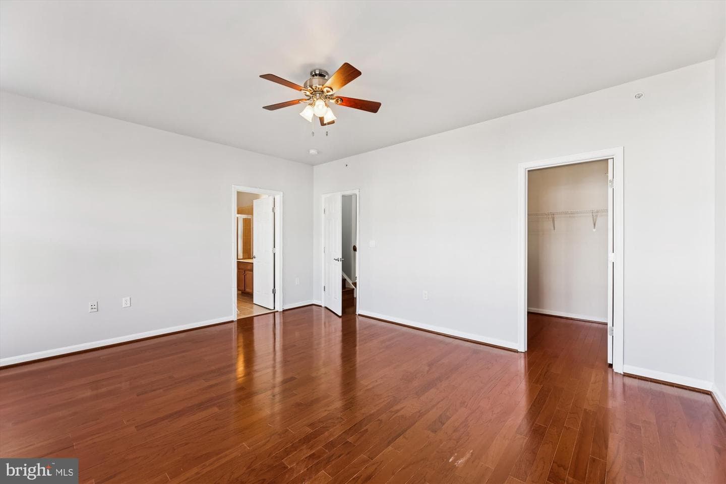 6821 Hampton Bay Lane photo 19