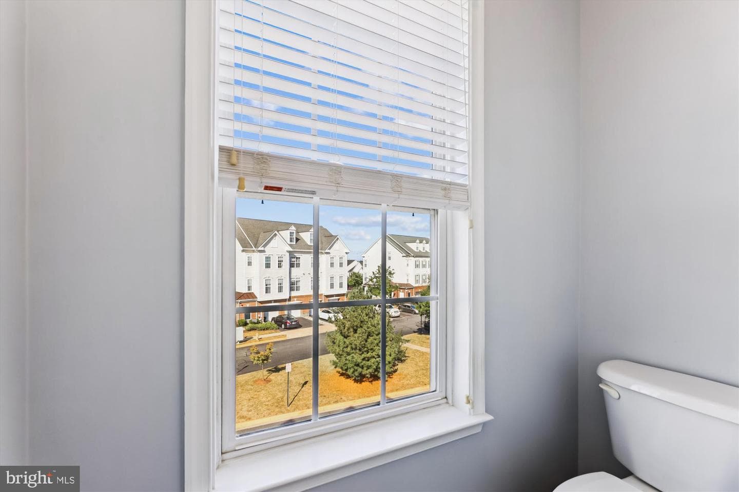 6821 Hampton Bay Lane photo 22