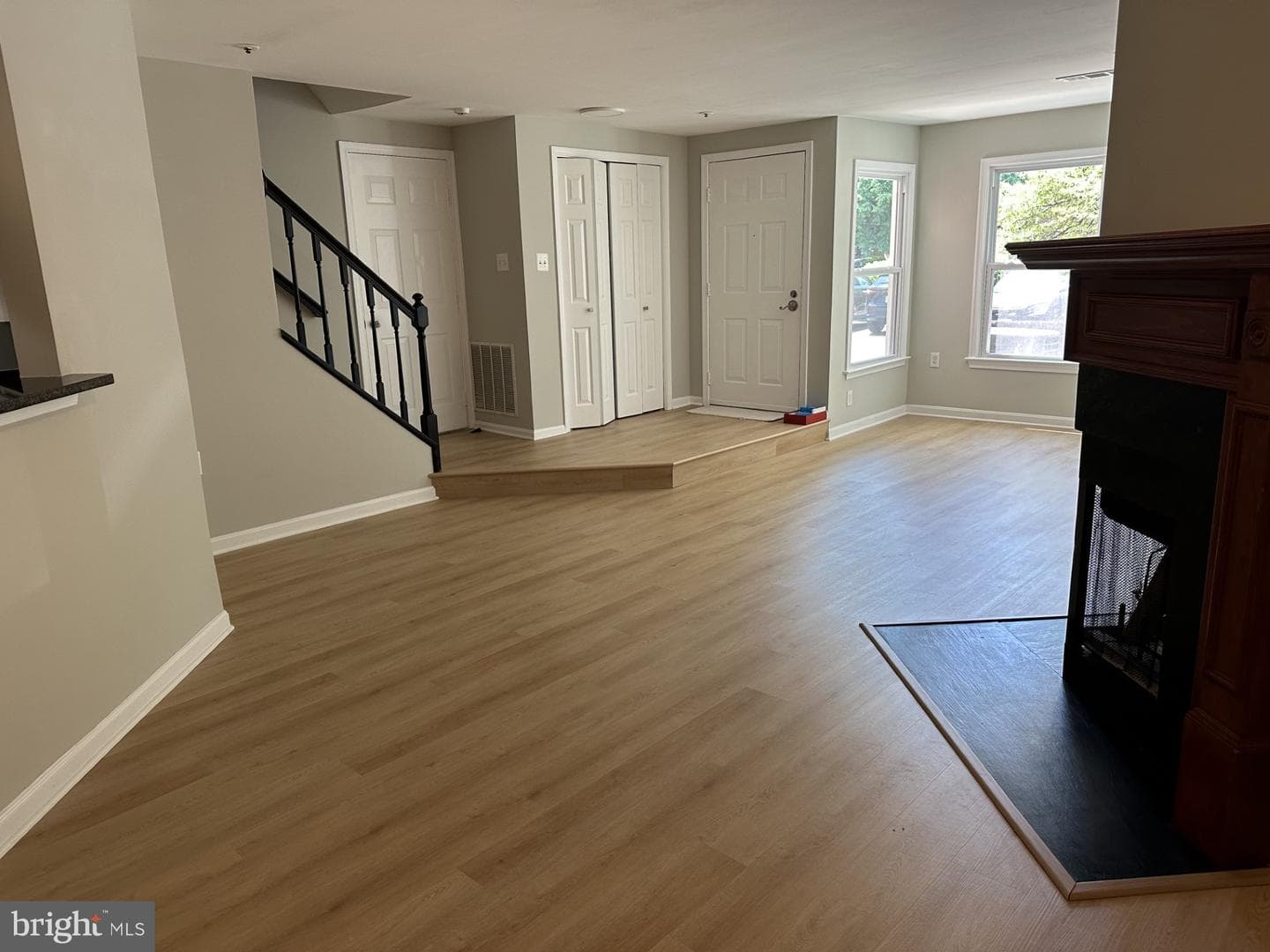 7859 Apache Ridge Court photo 3