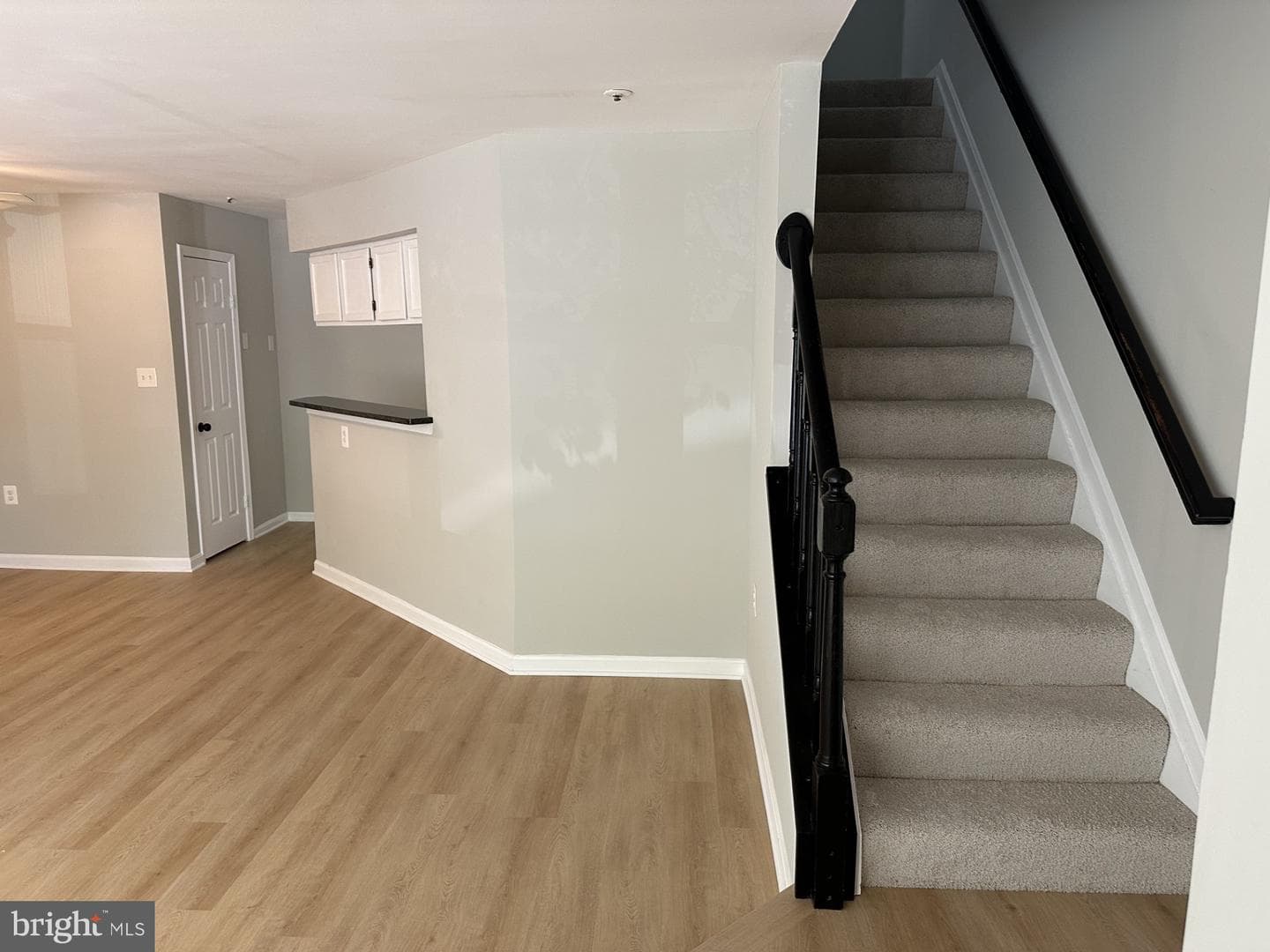 7859 Apache Ridge Court photo 4