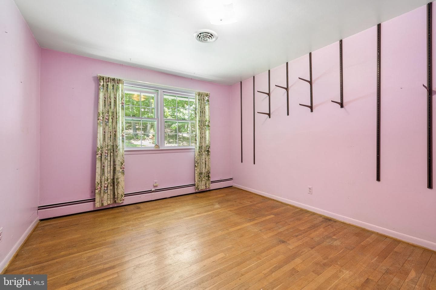 2112 Youngs Drive photo 21