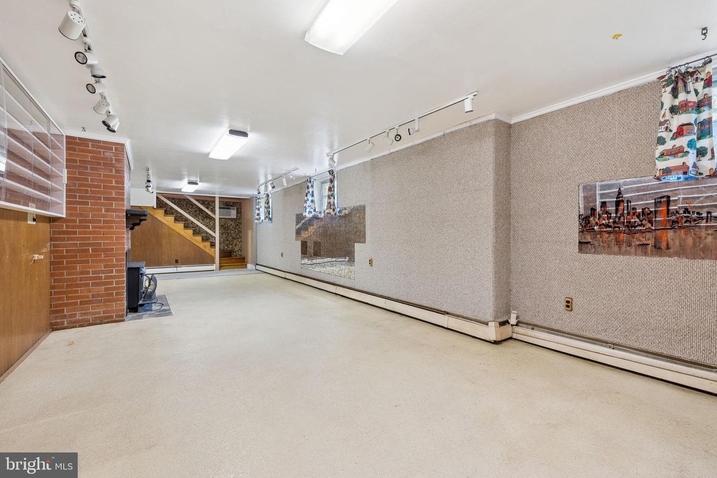 2112 Youngs Drive photo 28