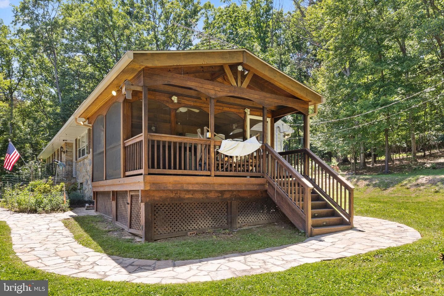 2112 Youngs Drive photo 34