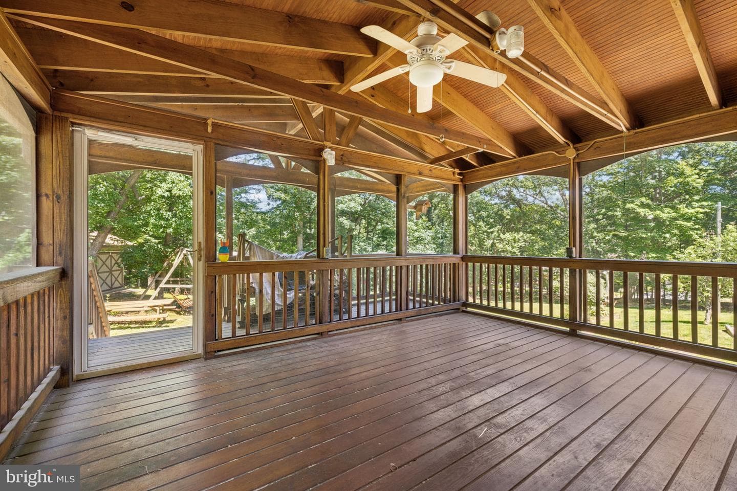 2112 Youngs Drive photo 35
