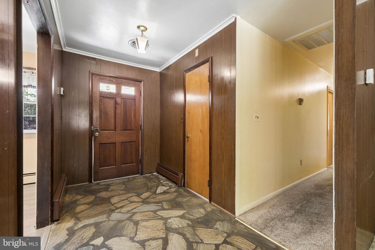2112 Youngs Drive photo 7