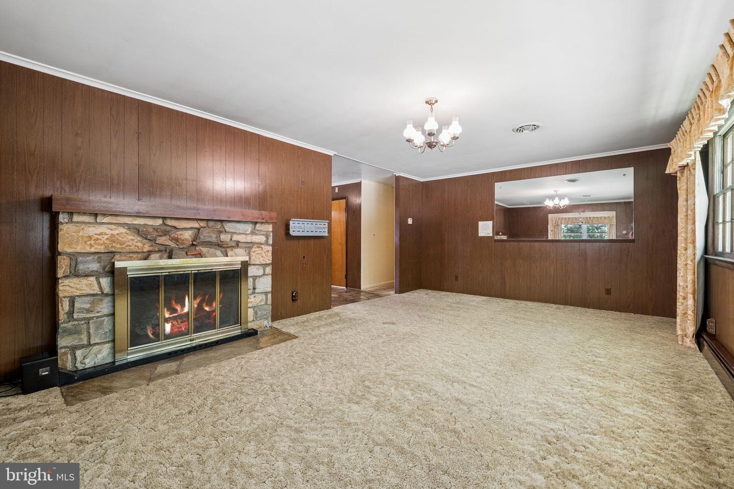 2112 Youngs Drive photo 8