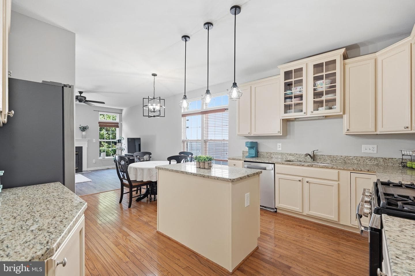 14840 Links Pond Circle photo 3
