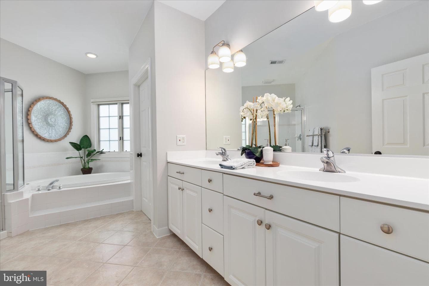 9713 Lennice Way photo 38