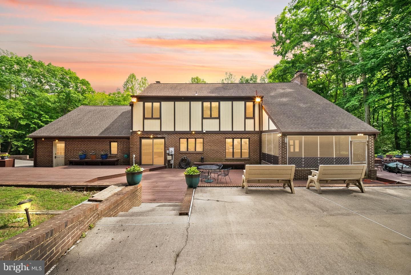 4896 Occoquan Club Drive photo 4