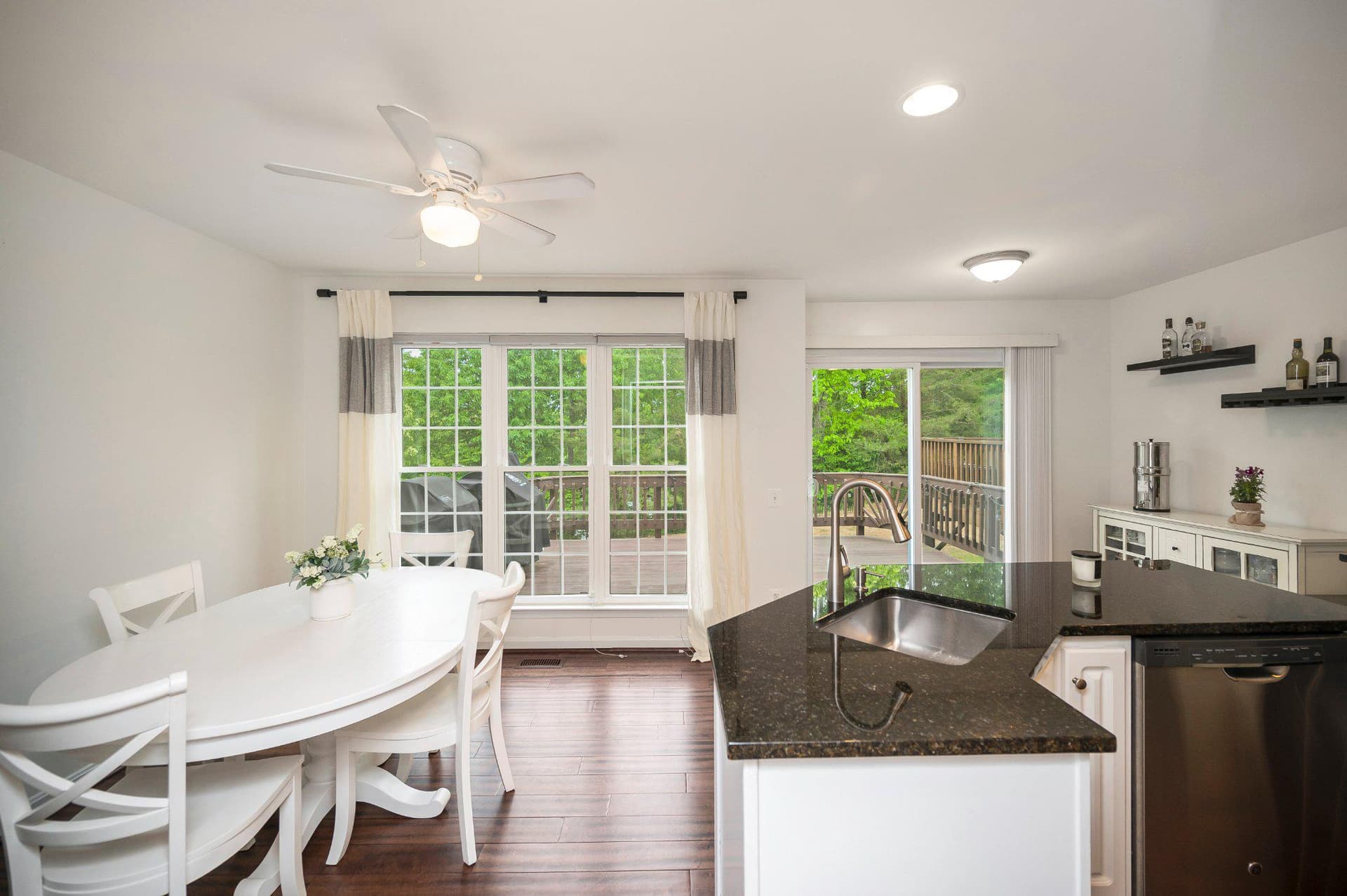 11539 Bertram Street photo 23
