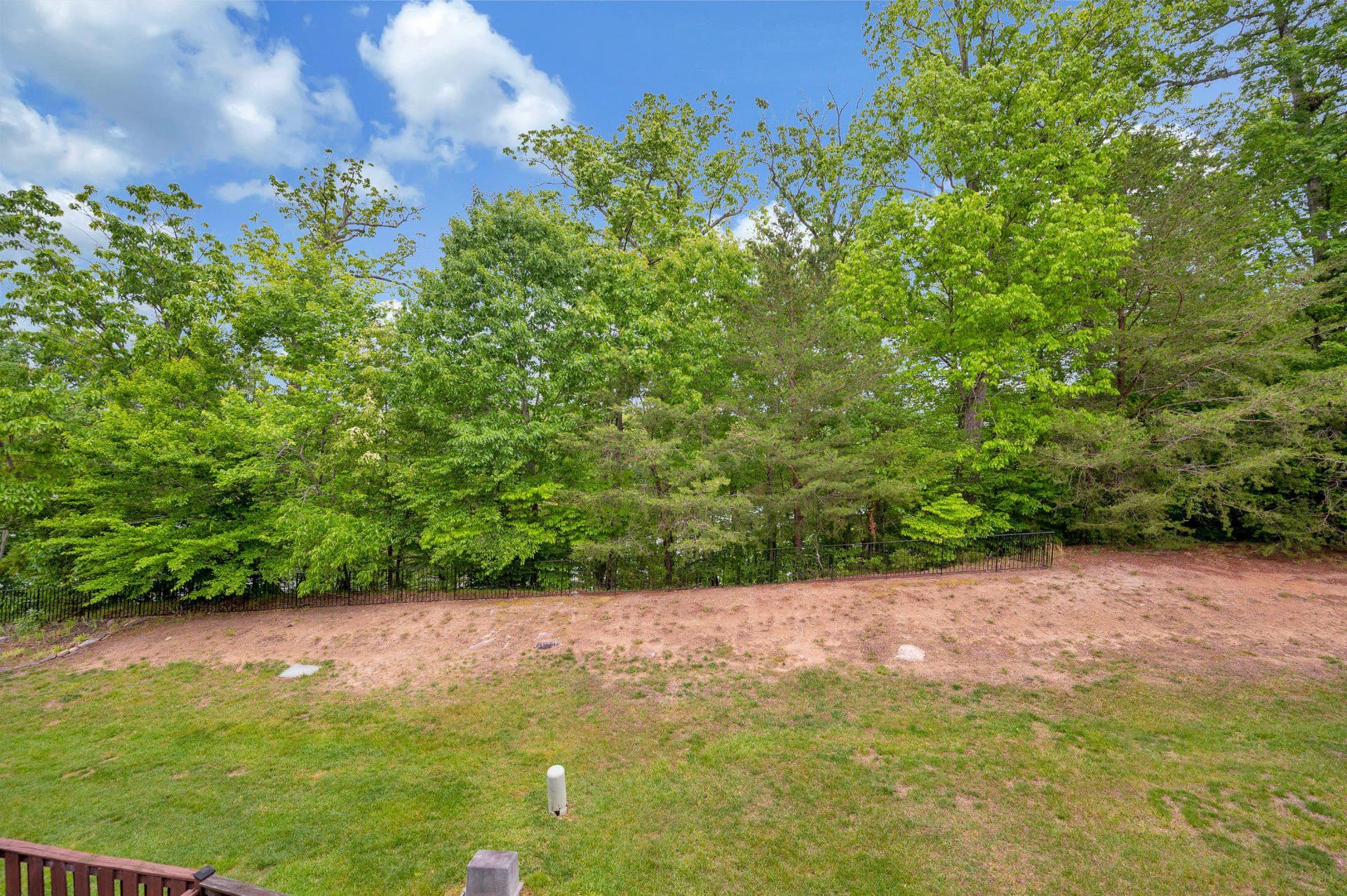 11539 Bertram Street photo 54