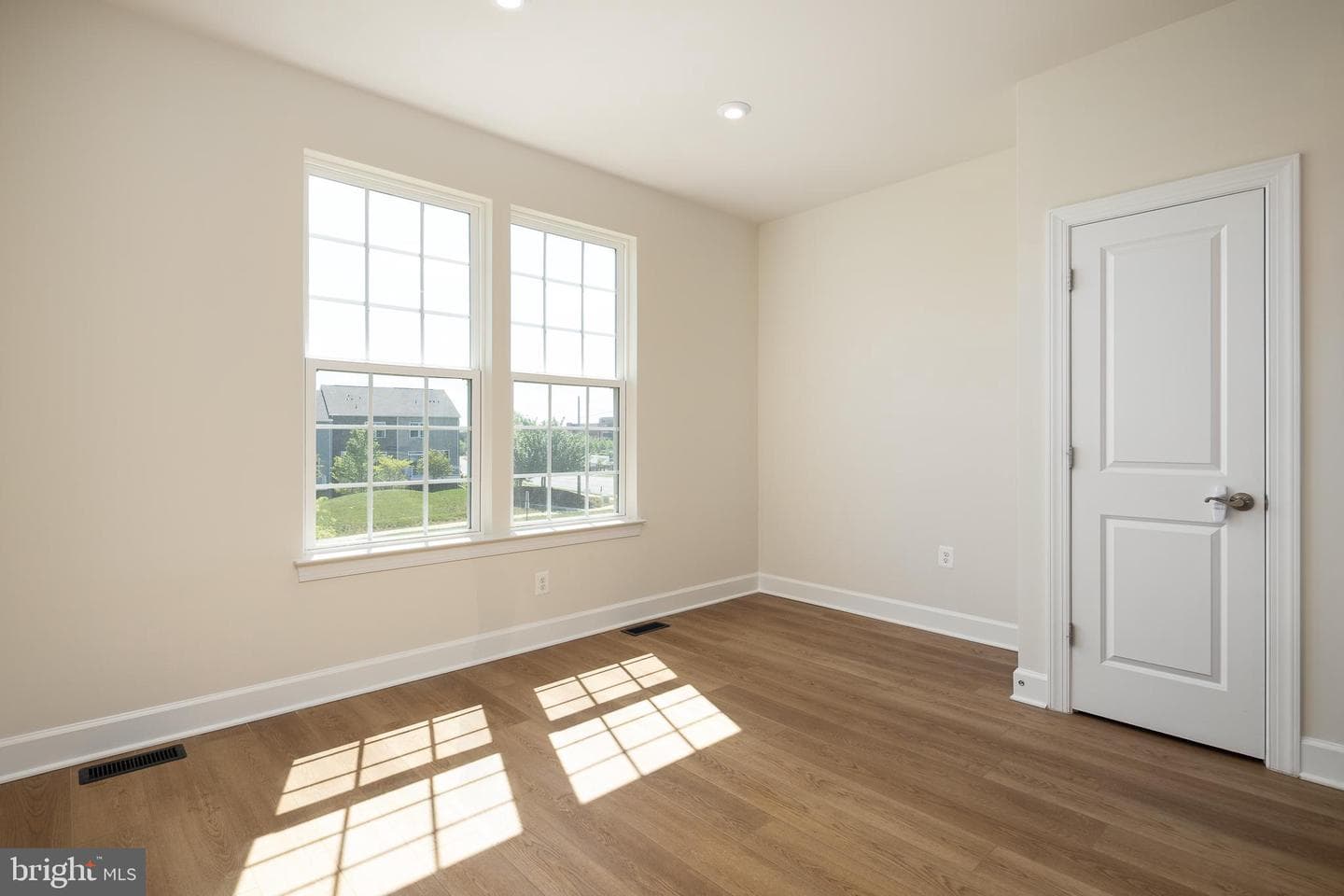 6310 Berkley Bridge Place photo 13
