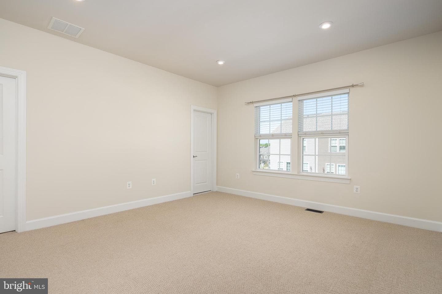 6310 Berkley Bridge Place photo 19