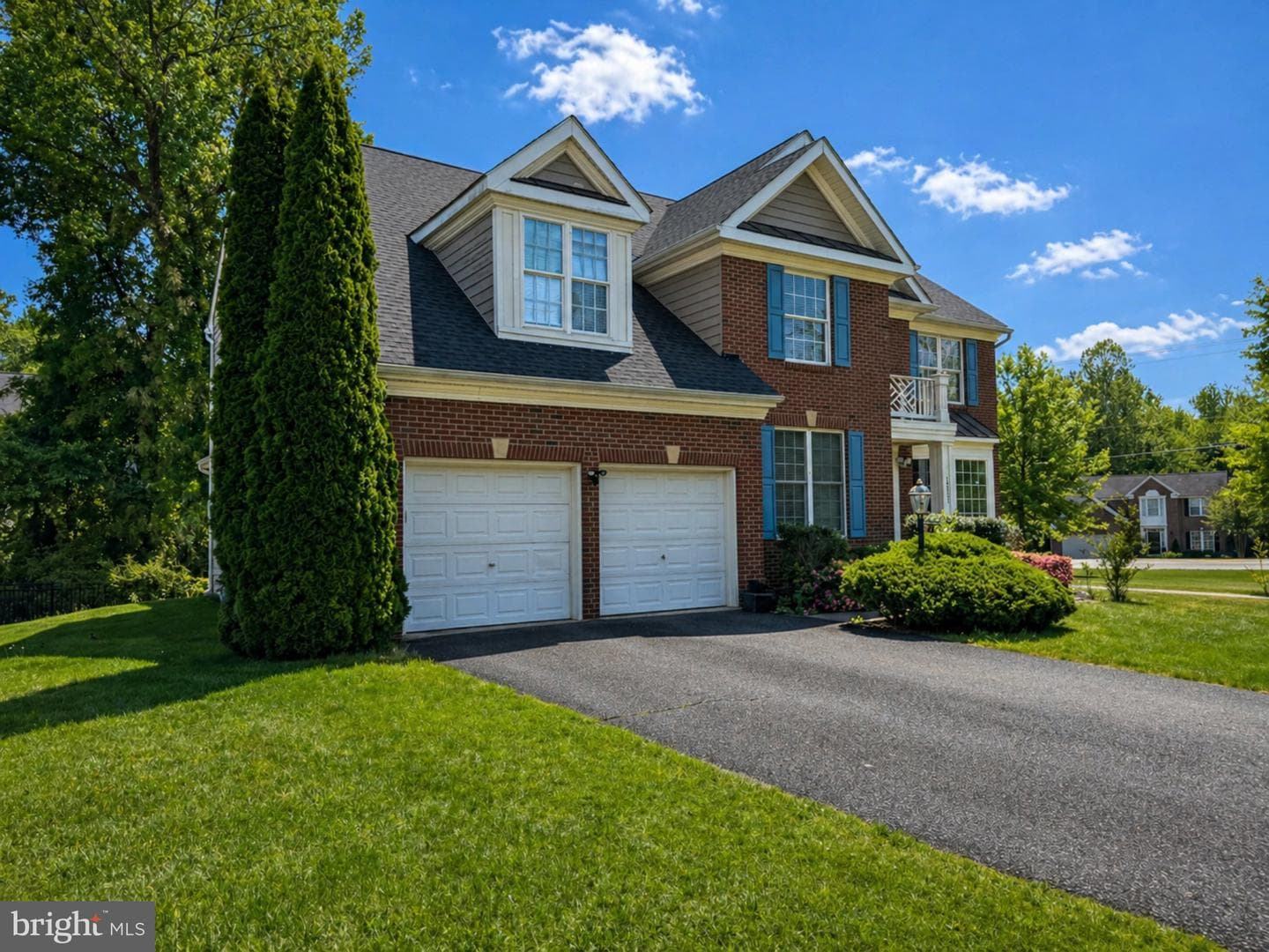 19237 Potomac Crest Drive, Triangle