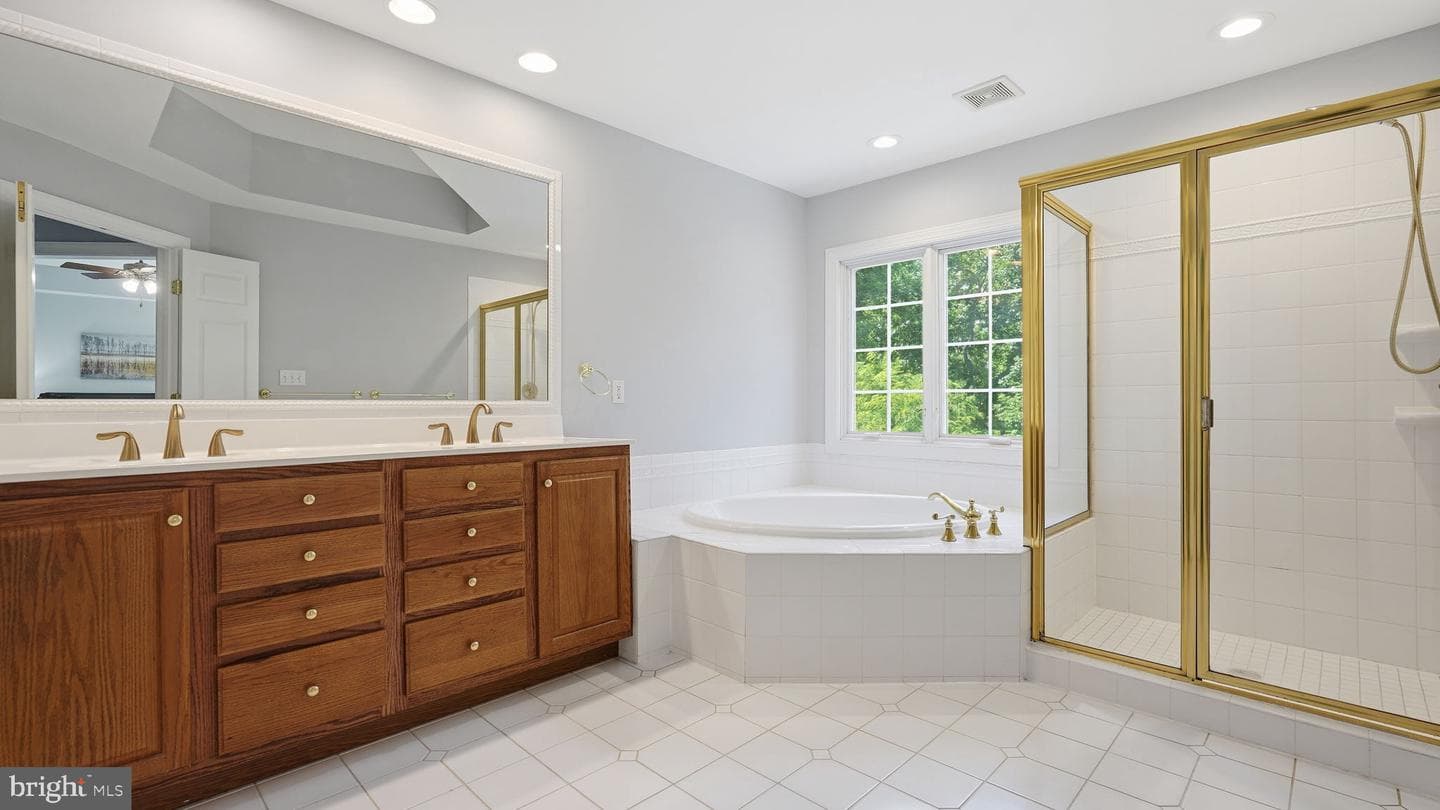 1819 Hyden Place photo 31