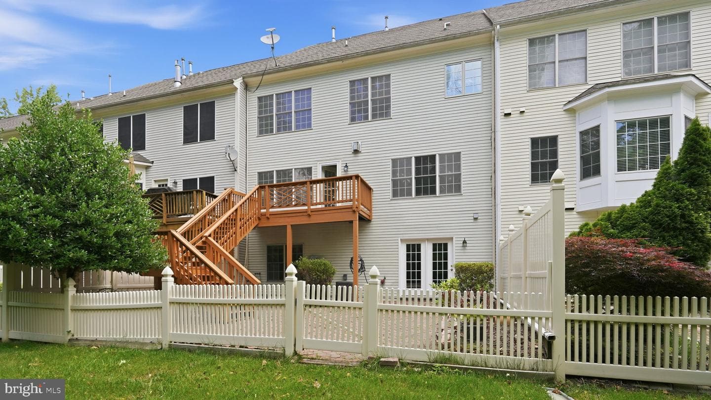 1819 Hyden Place photo 43