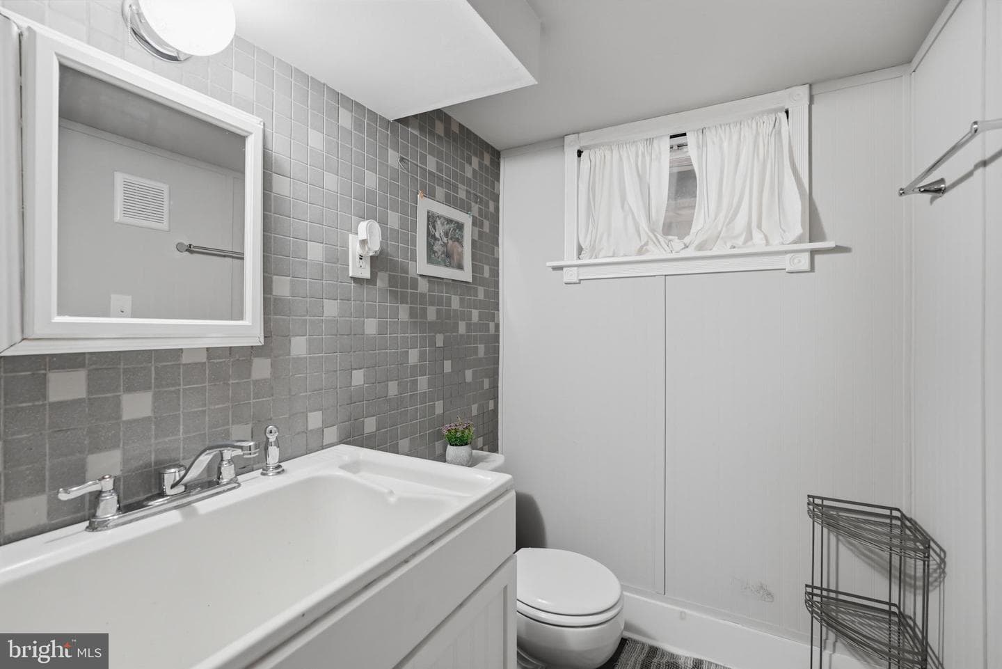 14806 Alabama Avenue photo 28
