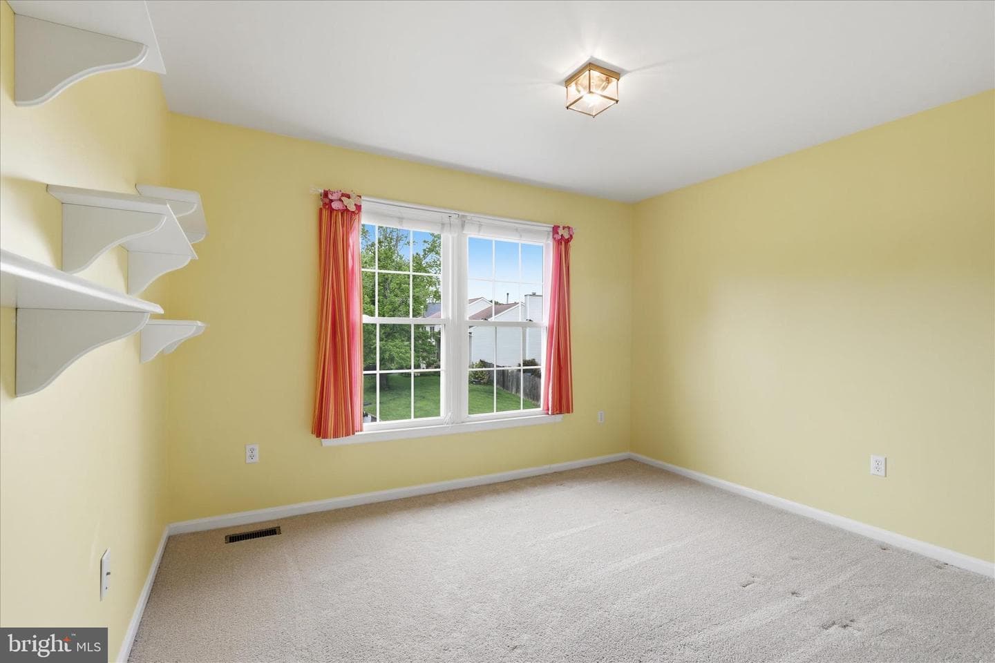 8065 Crimson Leaf Court photo 26