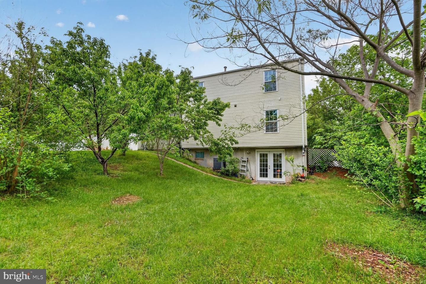5815 Riverside Drive photo 16