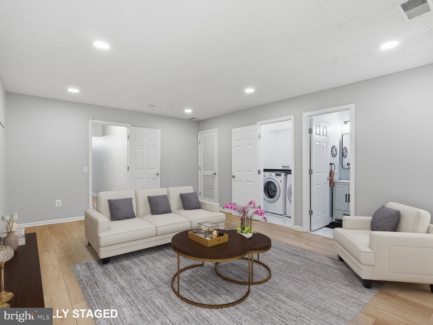 4400 Torrence Place photo 10