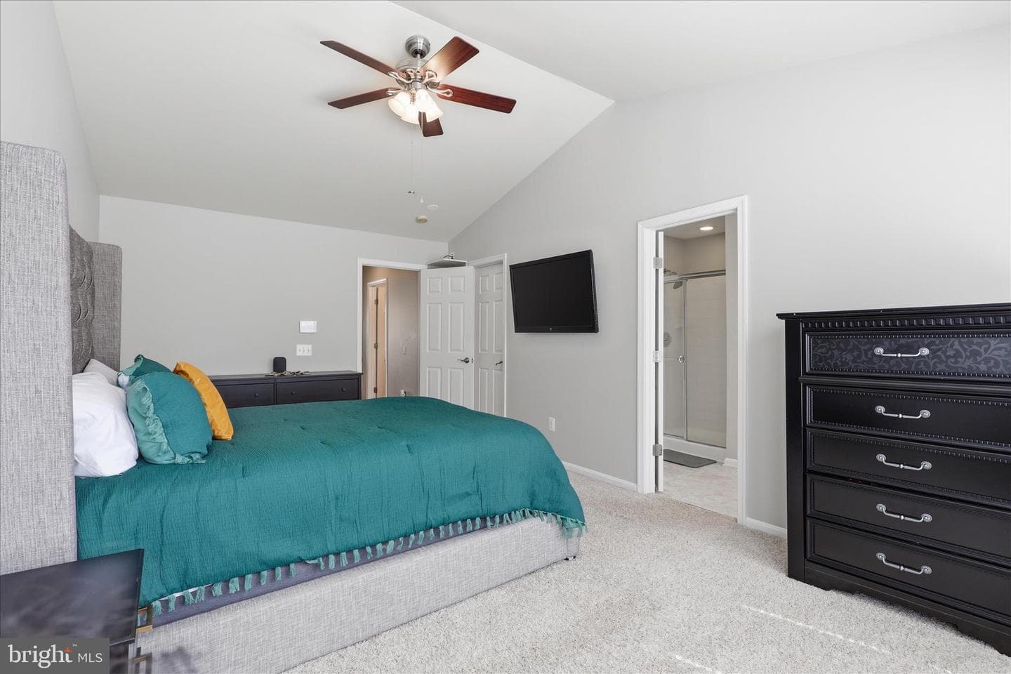 4400 Torrence Place photo 24